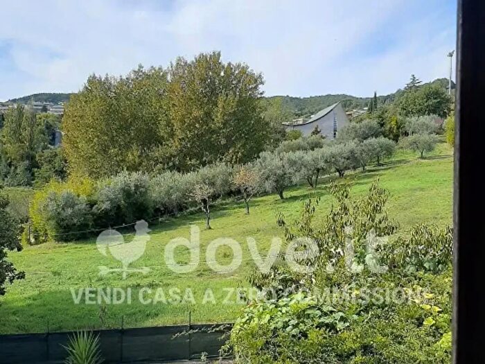 Appartamento trilocale in vendita in Via Vesuvio, Chianciano Terme