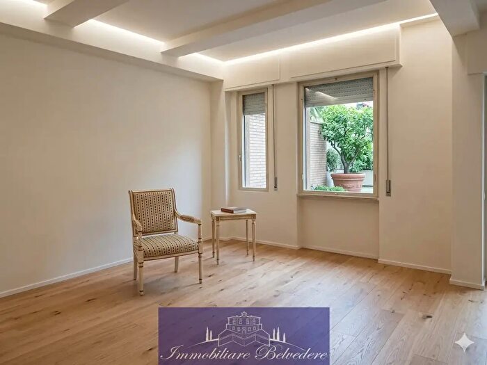 Appartamento trilocale in vendita in Via di Novoli, Firenze