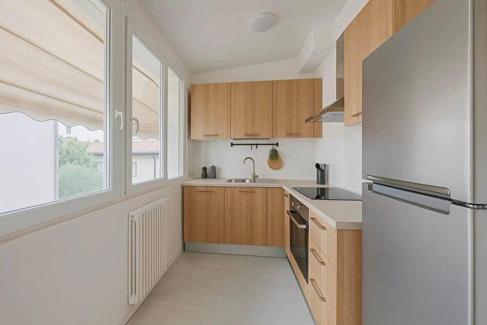 Appartamento con 6 locali in vendita in Via Paolo Diacomo Treviso, Treviso