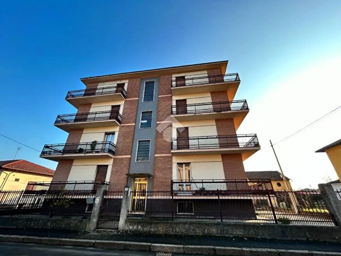 Appartamento trilocale in vendita in Via a Perfumo, Alessandria