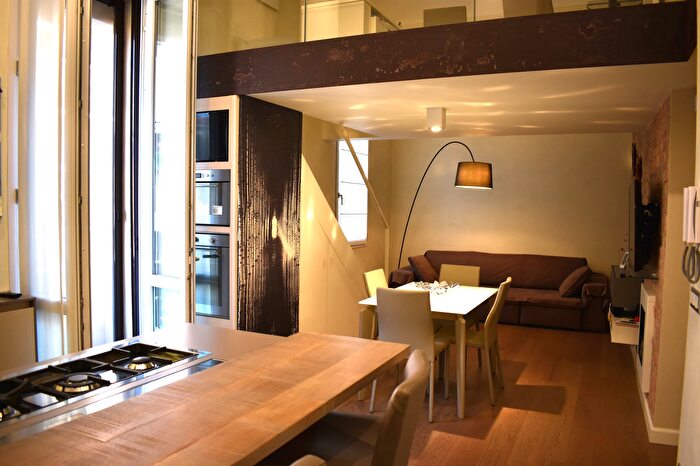 Appartamento trilocale in vendita in Viale Antonio Aldini, Bologna