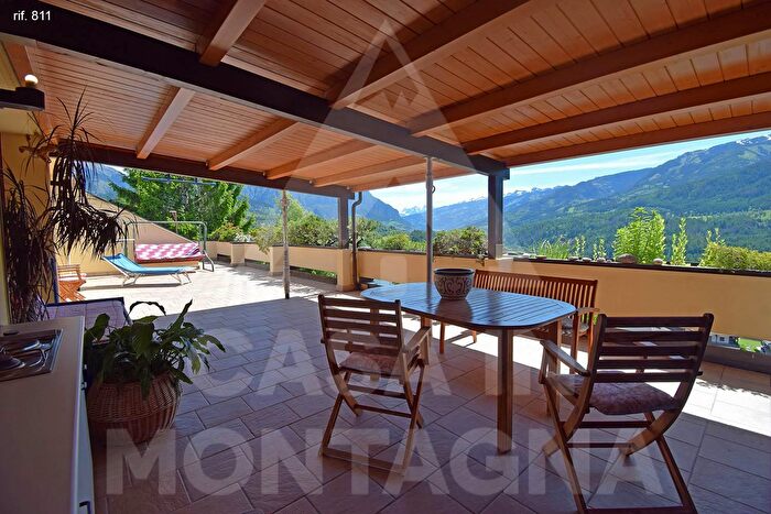 Appartamento con 7 locali in vendita in Castello Molina Di Fiemme