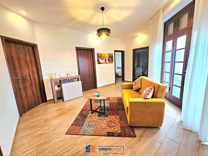 Appartamento con 5 locali in affitto in Via Nazario Sauro, Via Veneto Borgo Trento, Brescia