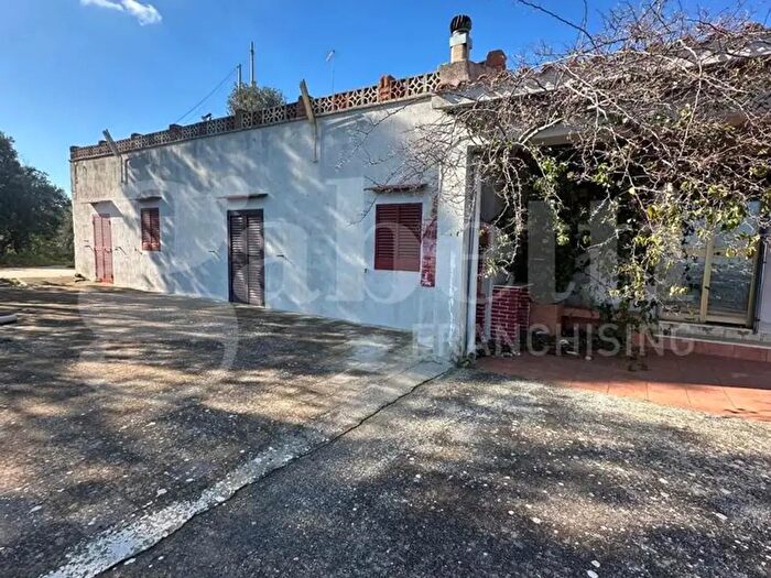 Casa con 5 locali in vendita in Cda Trappeto del Monte, Ostuni