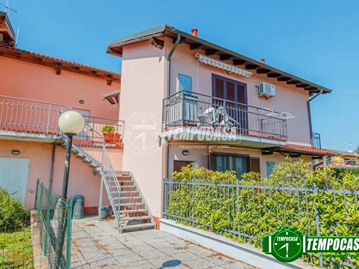 Appartamento bilocale in vendita in Via F Lli Bandiera, Giussago