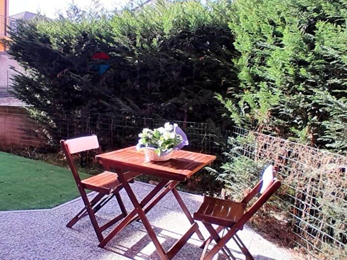 Appartamento bilocale in affitto in Via Cesare Battisti, Centro, Jerago con Orago