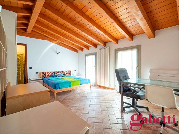 Appartamento bilocale in affitto in Via Ampere, Casoretto, Milano