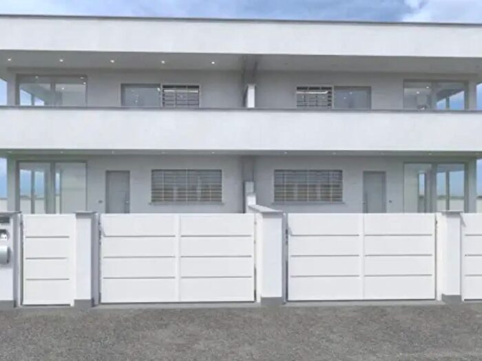 Appartamento trilocale in vendita in Via Luigi Cochetti, Roma