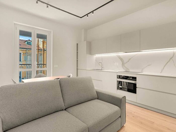 Appartamento trilocale in affitto in Via Giovanni Da Milano, Città Studi, Milano