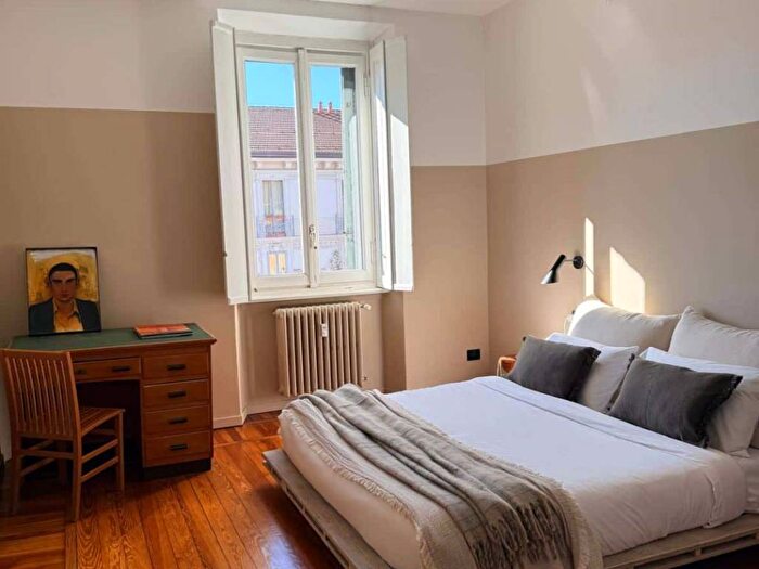 Appartamento trilocale in affitto in Via Carlo Farini, Farini, Milano