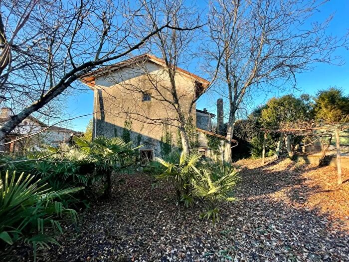 Casa con 6 locali in vendita in Via Borgo Viola, Cividale Del Friuli