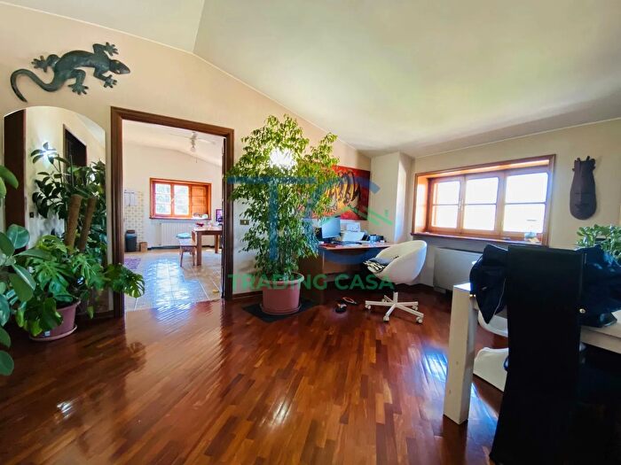 Appartamento quadrilocale in vendita in Via Motta, Rivergaro