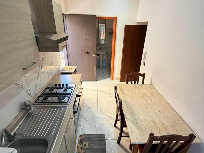 Appartamento monolocale in affitto in Via Gaetano Quagliariello, Zona Ospedaliera, Napoli