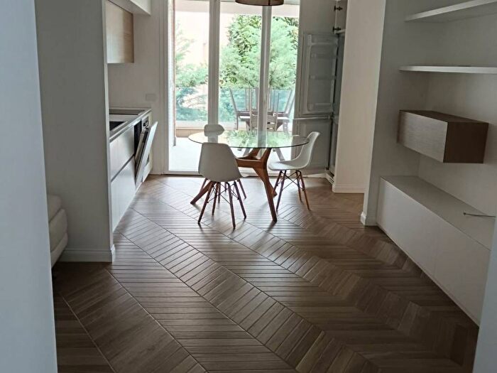 Appartamento trilocale in affitto in Viale Francesco Petrarca, Centro, Latina