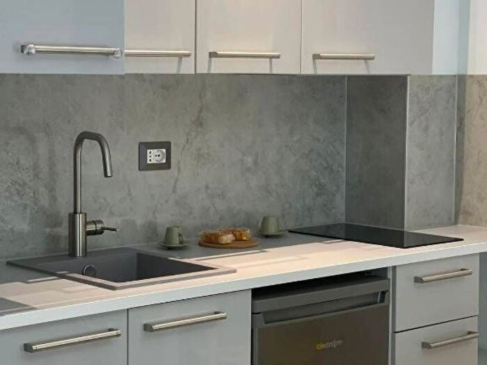 Appartamento bilocale in affitto in Via Palmanova, Cimiano, Milano