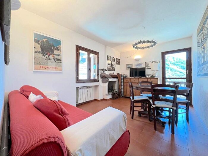 Appartamento trilocale in affitto in Via grangesises, Grange Sises, Sauze di Cesana