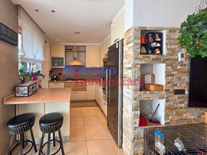 Appartamento trilocale in vendita in Via Resia, Bolzano