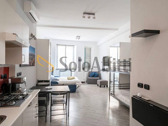 Appartamento monolocale in affitto in Salita di Carbonara, Carmine, Genova