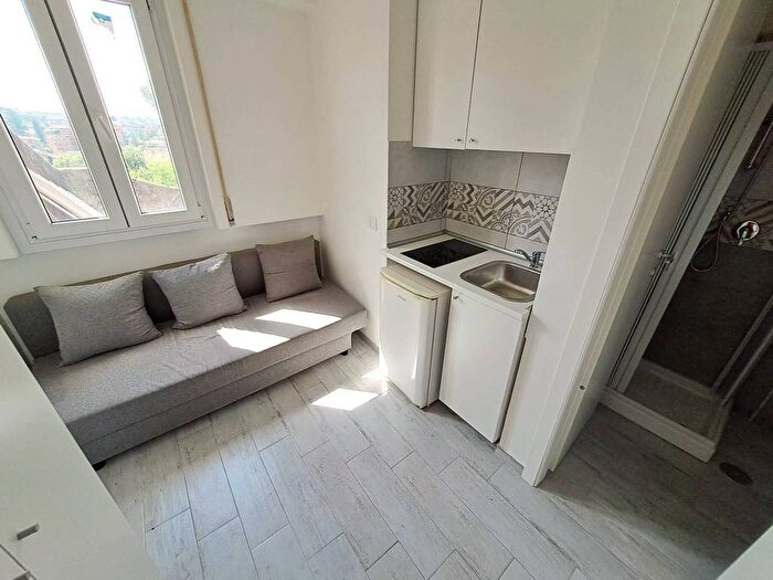 Appartamento monolocale in affitto in Via Raffaele Stasi, Tomba di Nerone, Roma