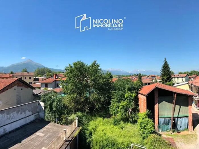 Casa con 6 locali in vendita in Via Roma, Beinette