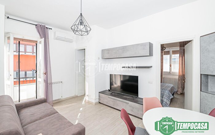 Appartamento bilocale in vendita in Via Giuseppe Garibaldi, Vimodrone