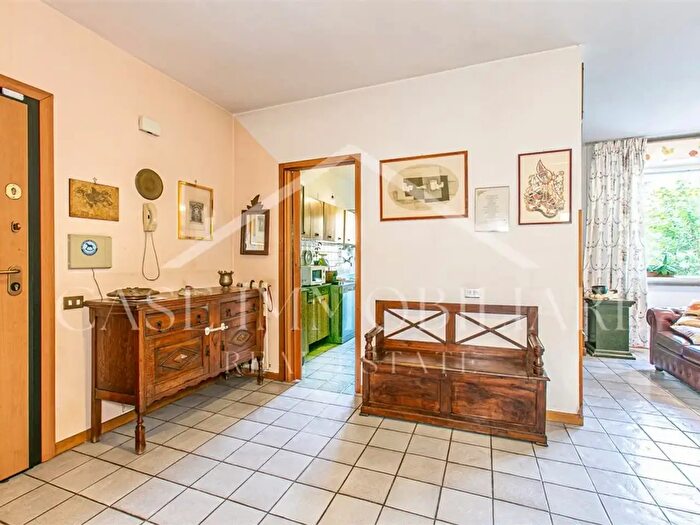 Appartamento quadrilocale in vendita in Via Learco Guerra, Roma