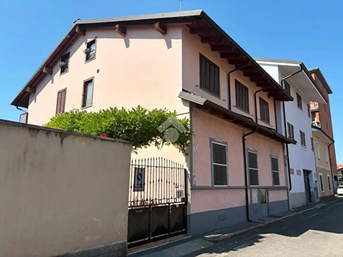 Casa con 5 locali in vendita in Via Alfredo Catalani, Collegno