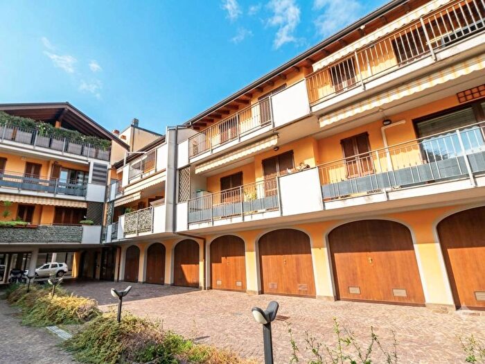 Appartamento bilocale in affitto in Via Ceresoli, Centro, Capriate San Gervasio