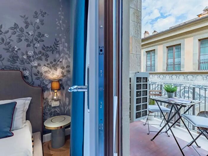 Appartamento monolocale in affitto in Via dello Sprone, Firenze