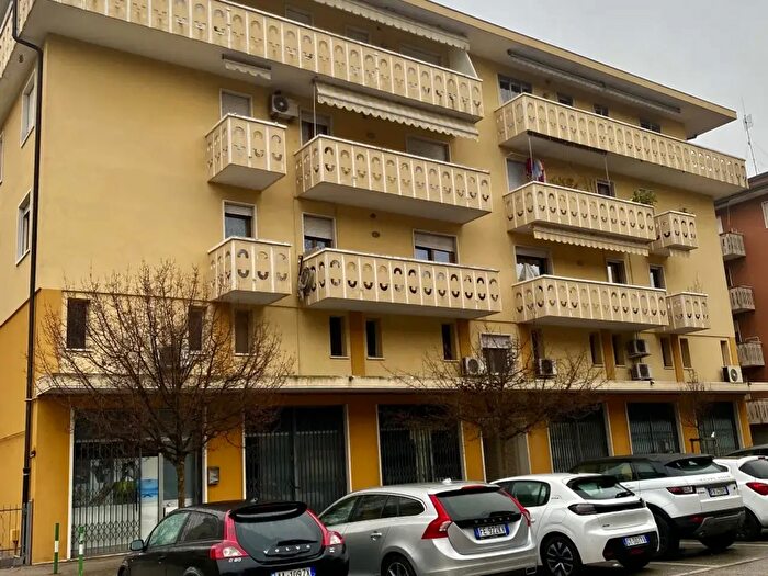 Appartamento trilocale in vendita in Via Andrea Colotti Padova, Padova