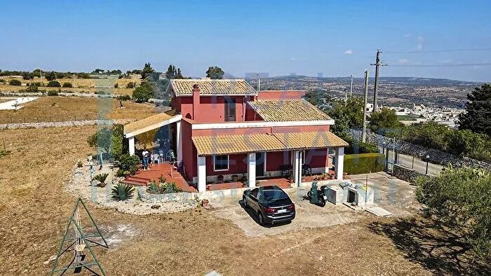 Casa in vendita in Noto, Caltagirone