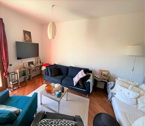 Casa con 7 locali in vendita in Vallefoglia