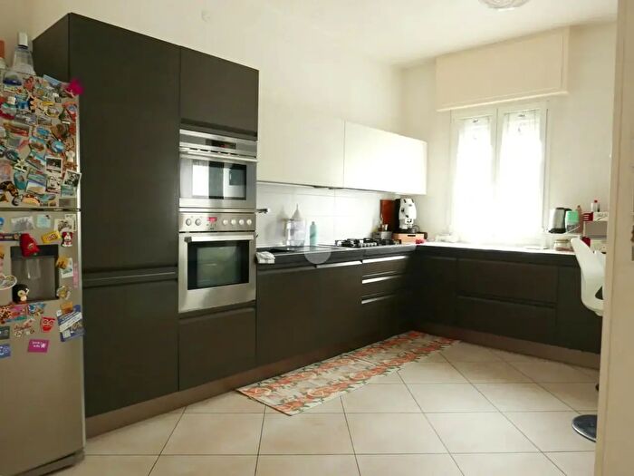 Appartamento trilocale in vendita in Via Napoleone Luigi Bonaparte, Forli