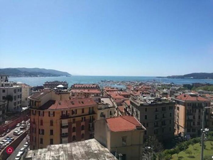 Appartamento con 6 locali in vendita in Via XX Settembre, La Spezia