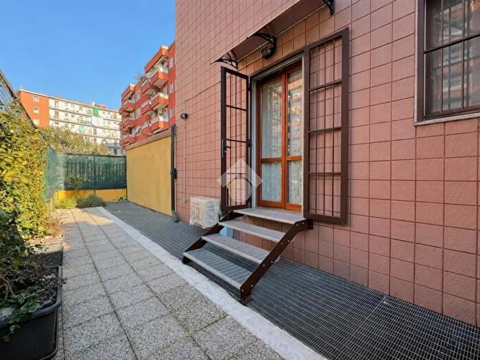 Appartamento bilocale in vendita in Via Scialoia, Milano