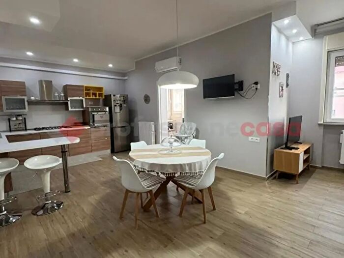 Appartamento quadrilocale in vendita in Via Benvenuto Cellini, Brindisi