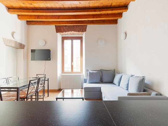 Appartamento trilocale in affitto in Viale San Michele del Carso, Vercelli Wagner, Milano