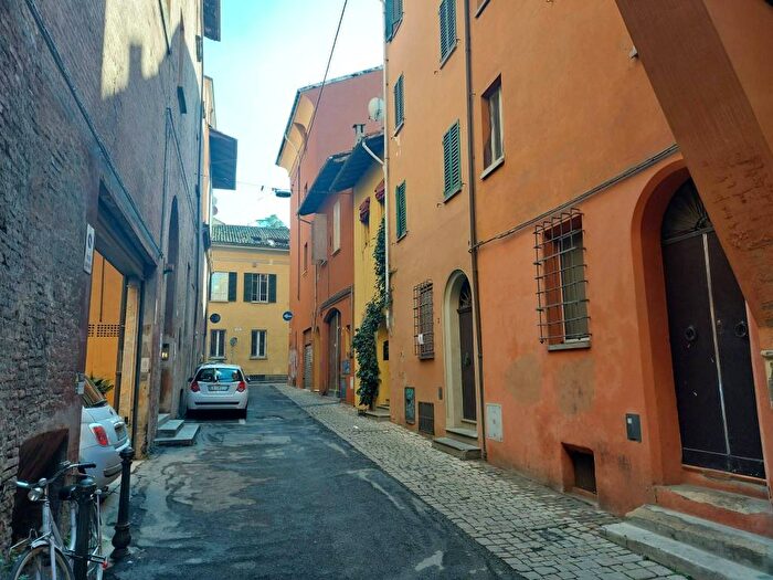 Appartamento monolocale in affitto in Vicolo Mariscotti, Castiglione Tribunale, Bologna
