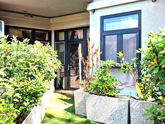 Appartamento trilocale in affitto in Via Vincenzo Russo, Turro, Milano