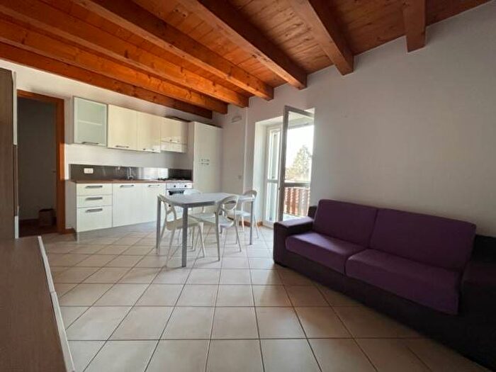 Appartamento trilocale in affitto in Colugna, Tavagnacco