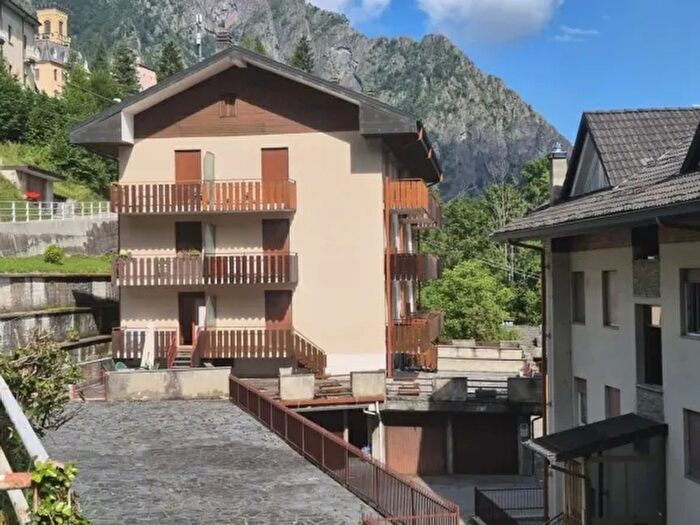 Appartamento in vendita in Cervatto Vercelli Piemonte Italia, Cervatto