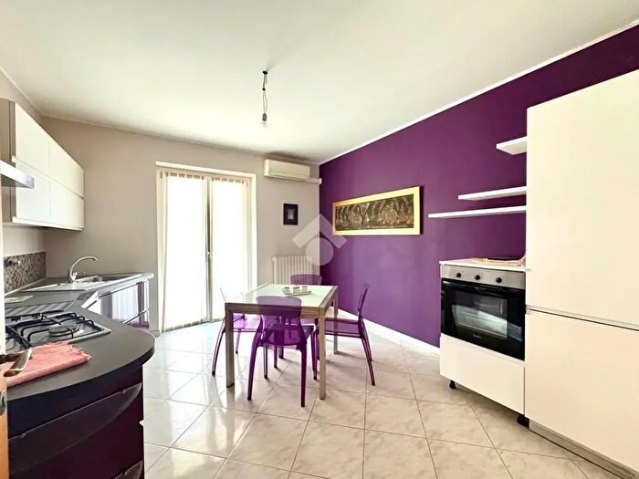 Casa quadrilocale in vendita in Vicolo Pietro Micca, La Loggia