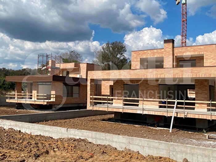 Casa trilocale in vendita in Vicolo del Conte, Roma