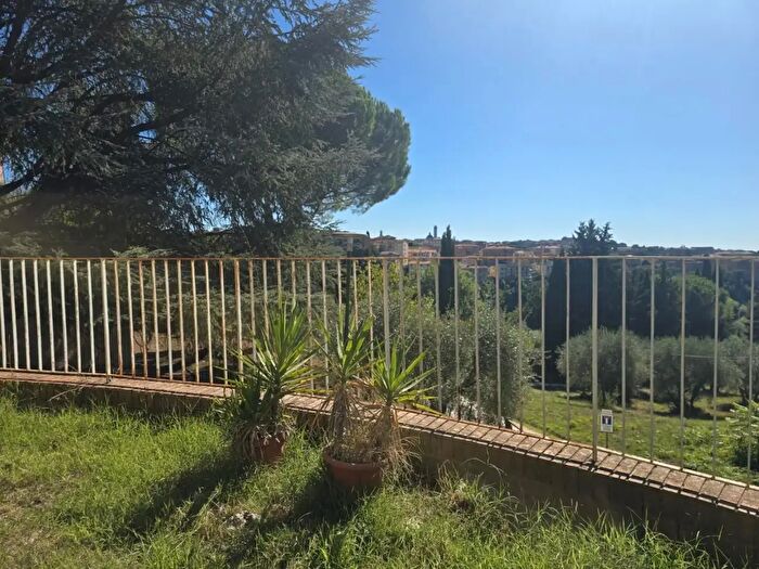 Appartamento quadrilocale in affitto in dei Cappuccini, Siena
