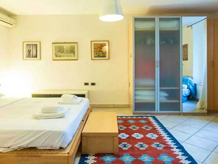 Appartamento bilocale in affitto in Via Sebenico, Isola, Milano