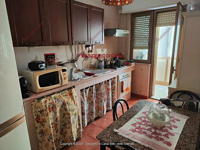 Appartamento quadrilocale in vendita in Palermo