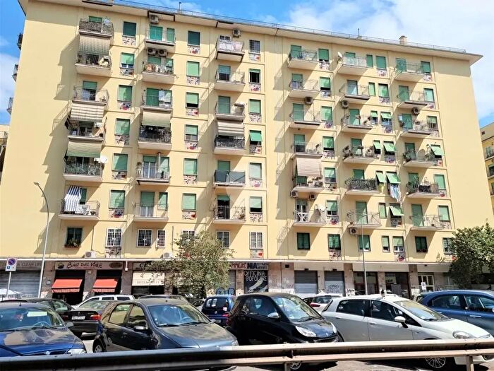 Appartamento trilocale in vendita in Viale San Giovanni Bosco, Roma