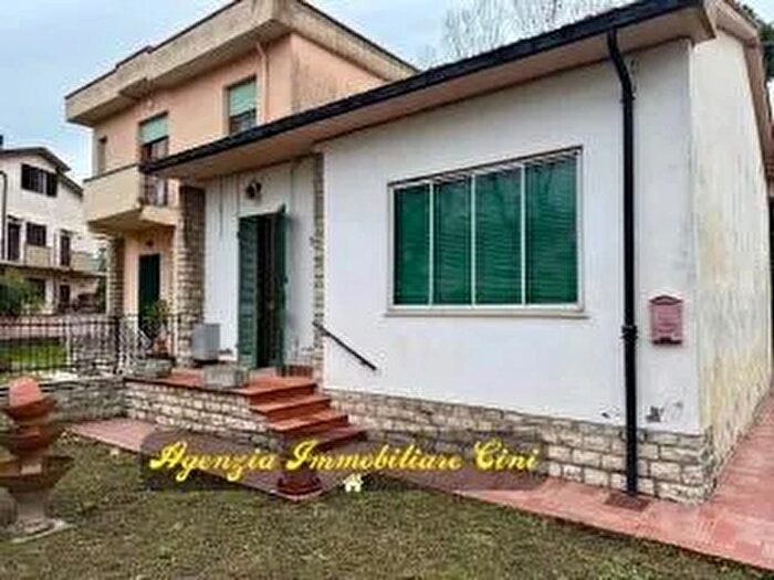 Casa trilocale in vendita in Collesalvetti