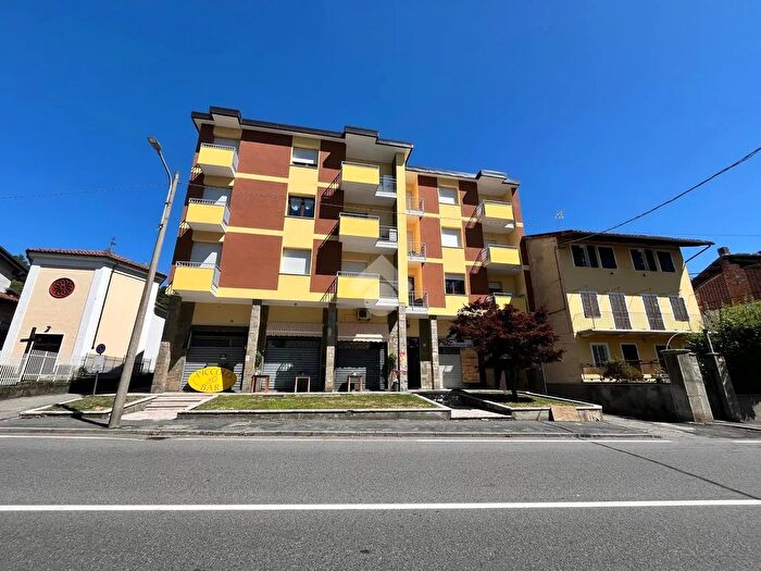 Appartamento quadrilocale in vendita in Via C Botta, Castellamonte