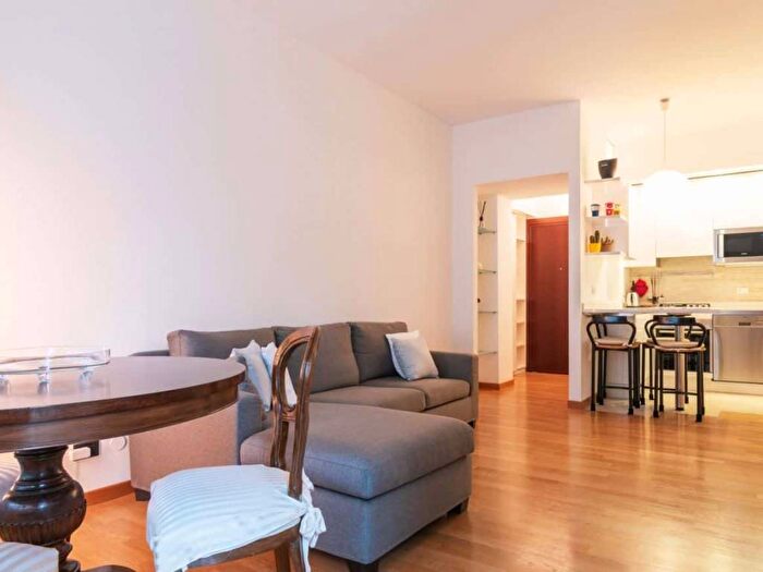Appartamento trilocale in affitto in Viale dei Mille, Plebisciti Susa, Milano